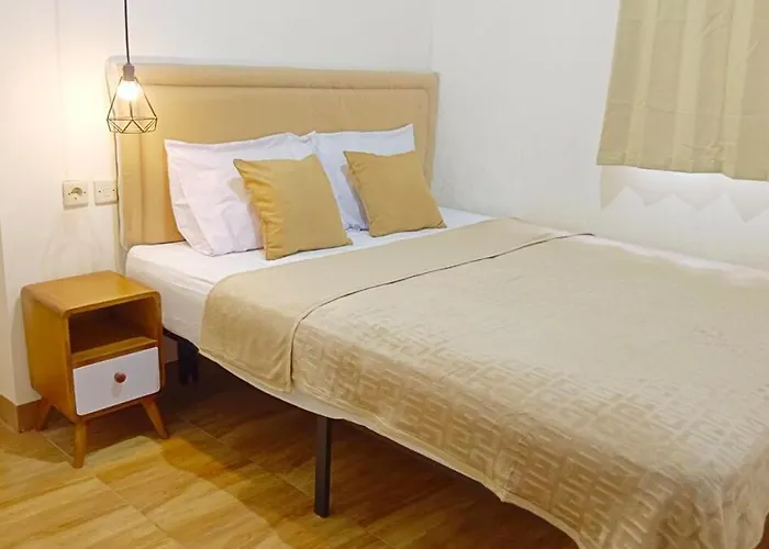 D\'Joglo Riverside Villa